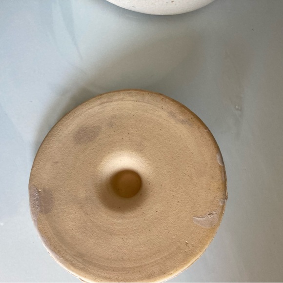 Vintage Stoneware Lidded Cookie Jar - Picture 4 of 7